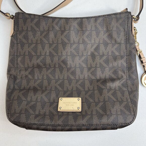 Michael Kors Crossbody Jet Set Large Brown Monogram Travel Logo Messenger Bag - Picture 3 of 15